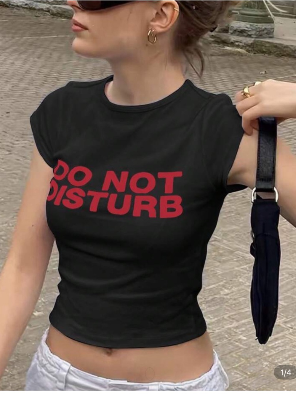Do Not Disturb Short Sleeve Graphic Crop Top - Black/Red